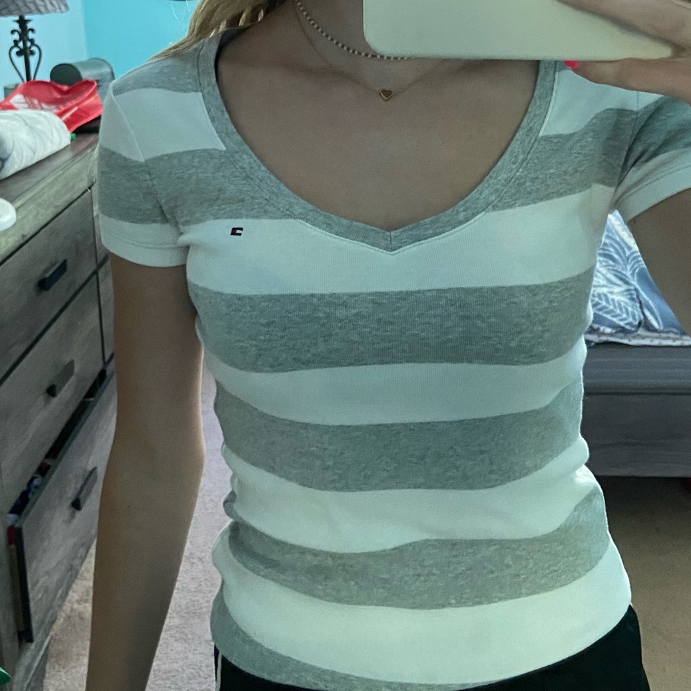 V-Neck Tommy Hilfiger T-Shirt